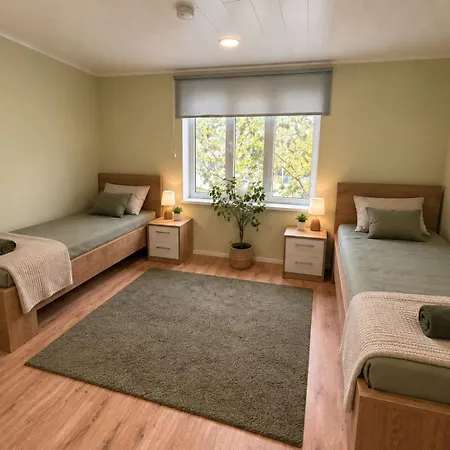 8 - Bright 2br Apartment, Near Centre, Airport Access Tallinn